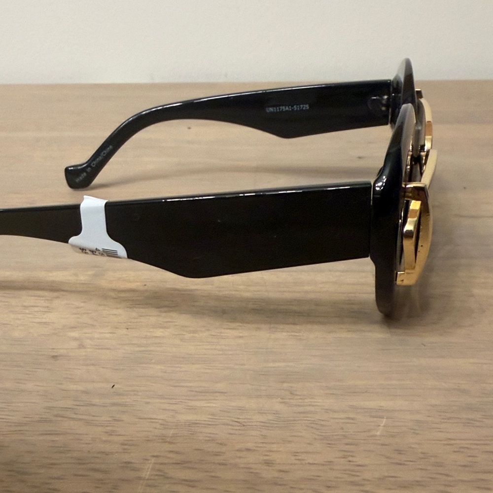 Anthropologie Black and Gold Cat-Eye Sunglasses - Picture 5 of 8